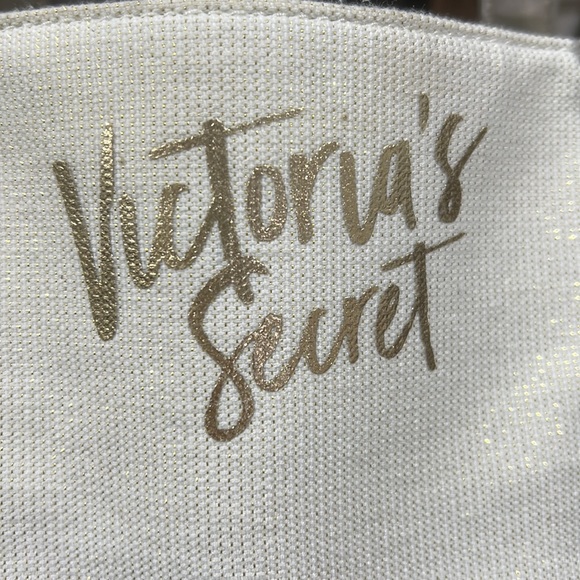 Cute Sequinned Victorias Secret Tote - Picture 2 of 7